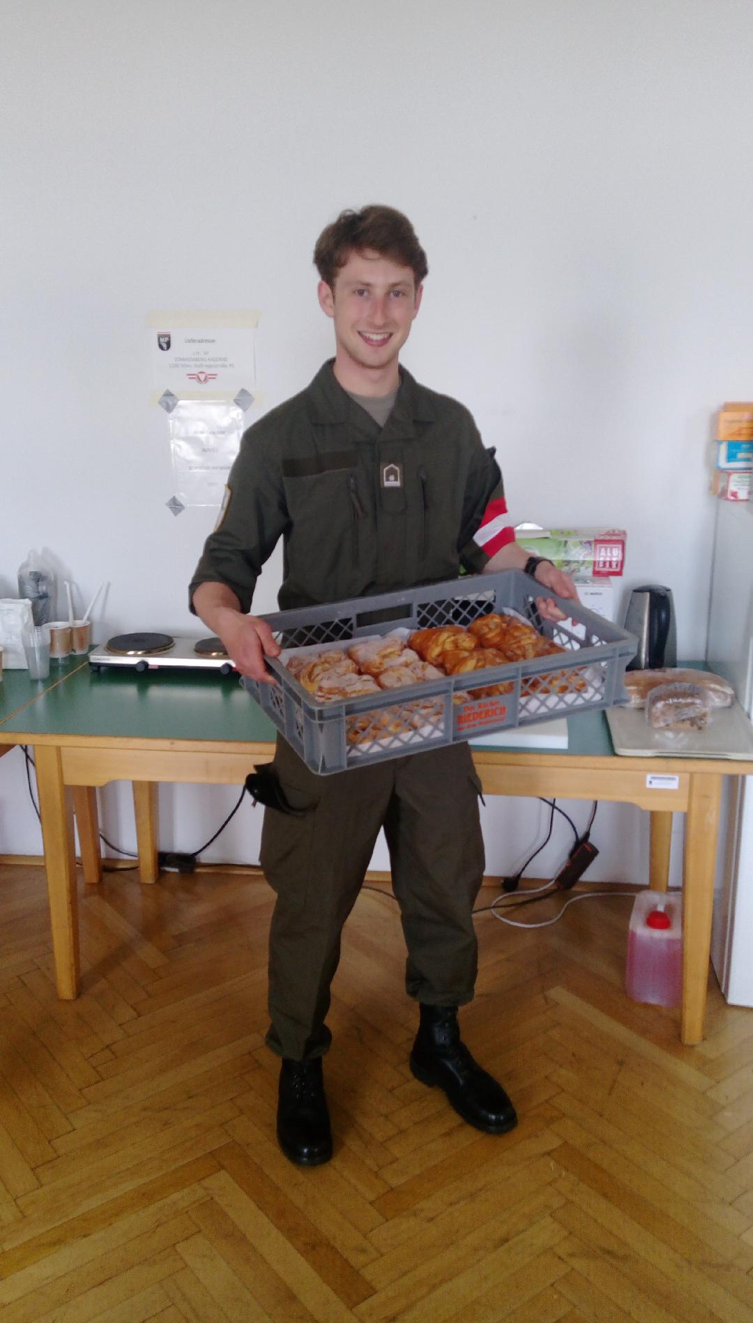 WiUO im Einsatz –Anlieferung frischer Golatschen für die 1. AssKp/W